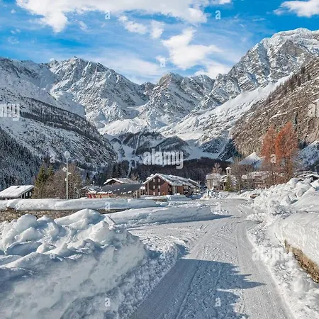 Monte Rosa Dream Апартаменты Borgone